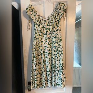 Heart of Haute Hilda Dress, Green with Daiseys